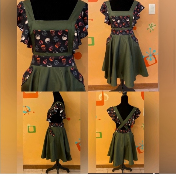 Universal Monsters Green Pinafore Dress size Large Unique Vintage - Picture 4 of 4